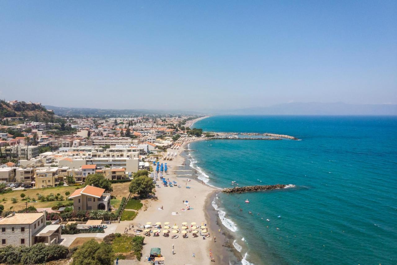 Sun Ray Luxury Apartments Agia Marina Екстериор снимка