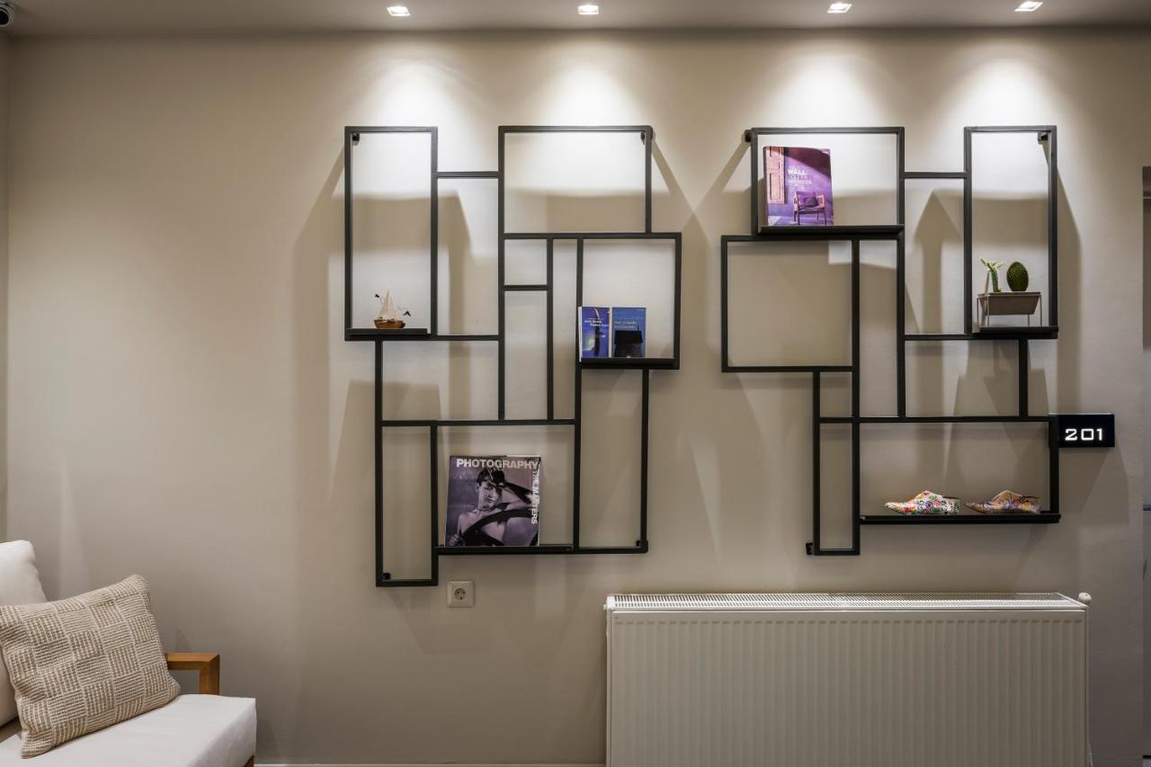 Sun Ray Luxury Apartments Agia Marina Екстериор снимка