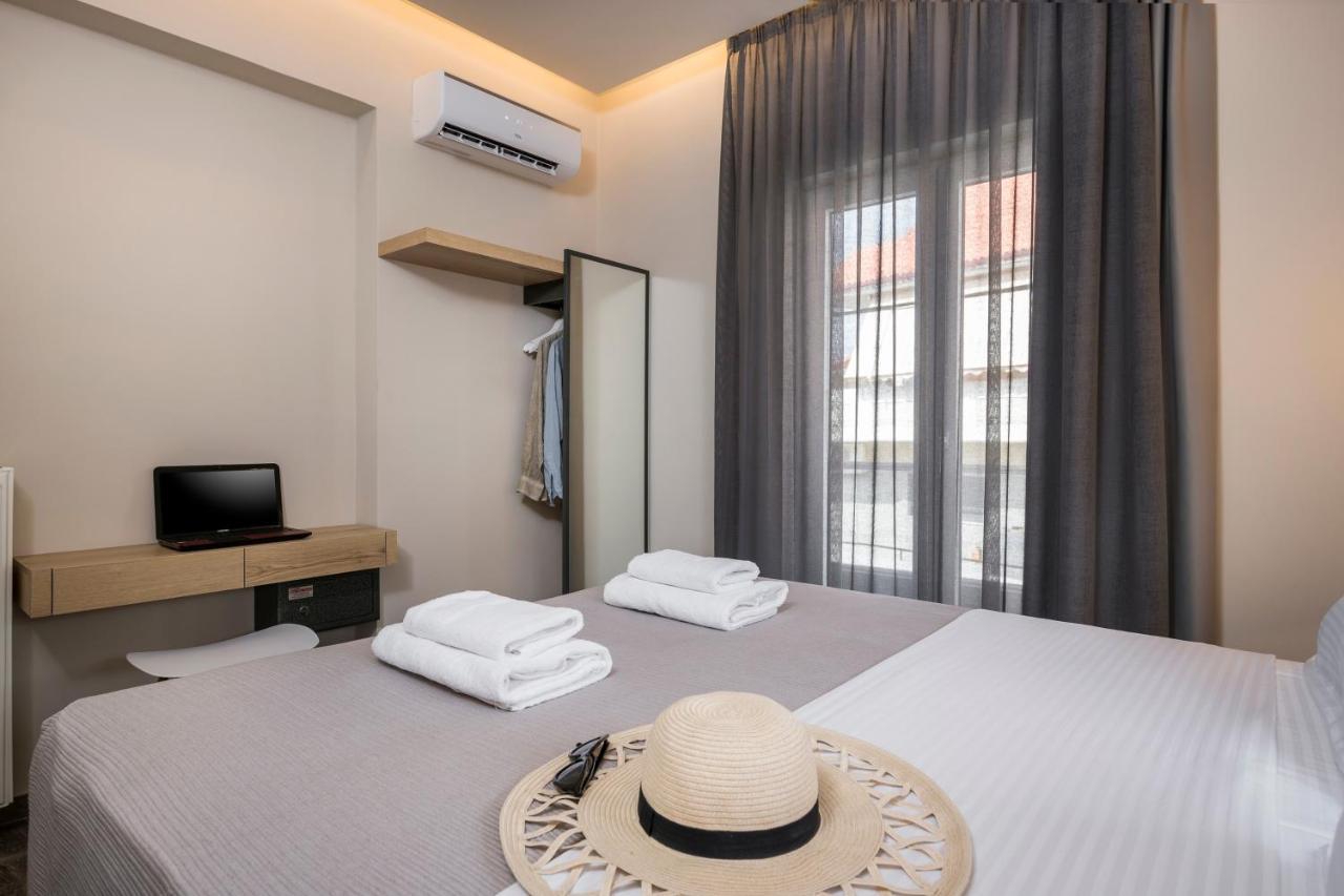 Sun Ray Luxury Apartments Agia Marina Екстериор снимка