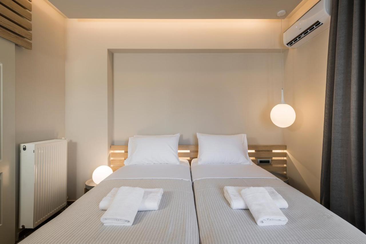 Sun Ray Luxury Apartments Agia Marina Екстериор снимка