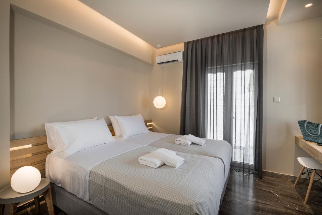 Sun Ray Luxury Apartments Agia Marina Екстериор снимка