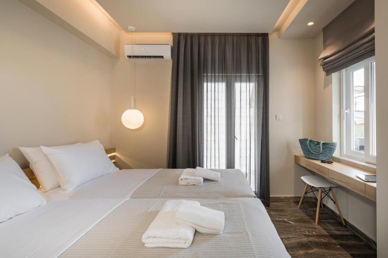 Sun Ray Luxury Apartments Agia Marina Екстериор снимка