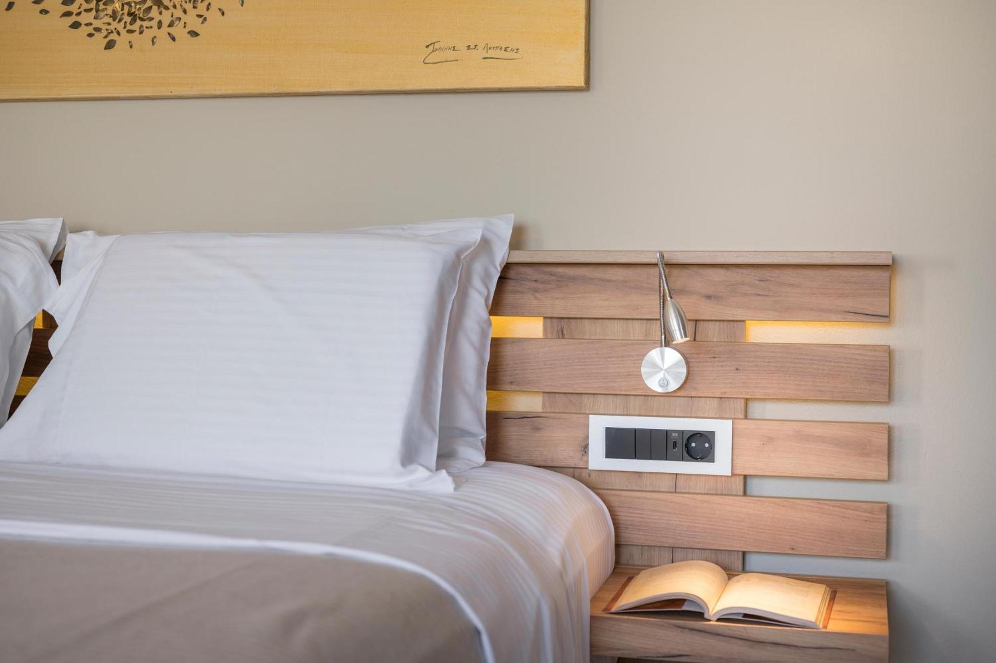 Sun Ray Luxury Apartments Agia Marina Стая снимка