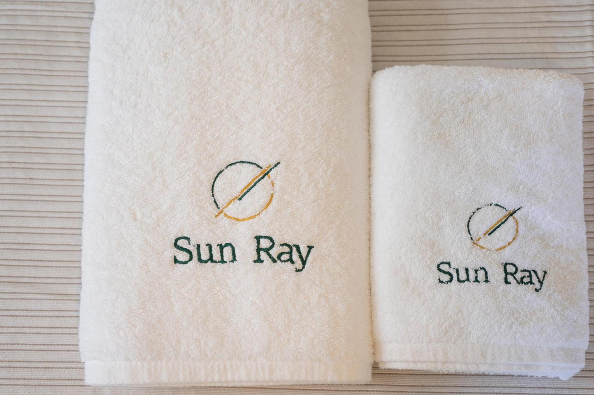 Sun Ray Luxury Apartments Agia Marina Стая снимка